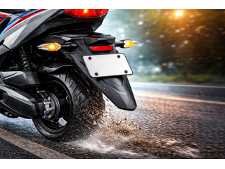 Бризговик (хвіст) та заднє крило скутера: функції, конструкція та особливості вибору