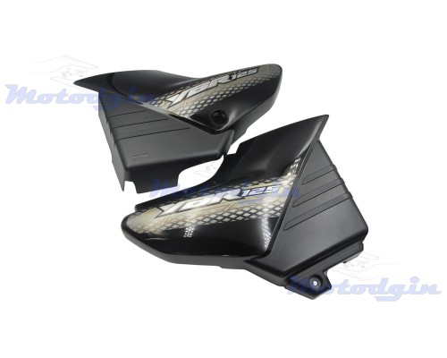 Пластик Yamaha YBR125 2009р бічний пара на бардачок чорний